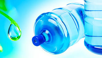 Чим корисна бутильована вода