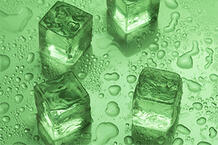 Косметический лед: как качество воды влияет на домашние бьюти-процедуры